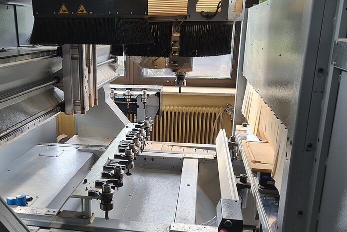 Holzbearbeitung mit modernster Technik